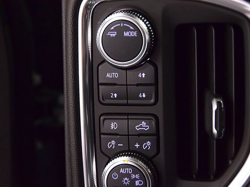 Used 2021 GMC Sierra 1500 Elevation w/ Preferred Package image 24