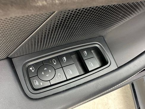 Used 2024 Porsche Taycan GTS image 15