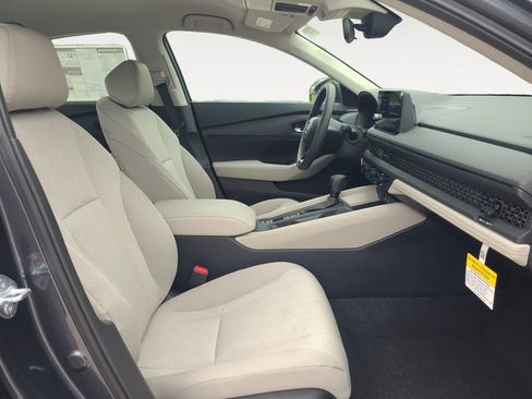 Used 2026 Honda Accord LX image 15