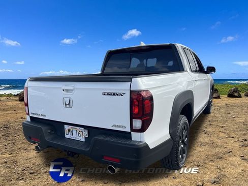 Used 2022 Honda Ridgeline Black Edition image 7