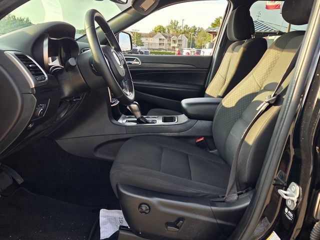 Used 2022 Jeep Grand Cherokee Laredo E w/ Security & Convenience Group RWD image 5