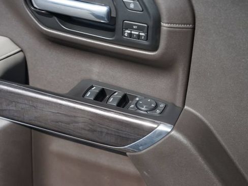 Used 2019 Chevrolet Silverado 1500 LTZ RWD image 29