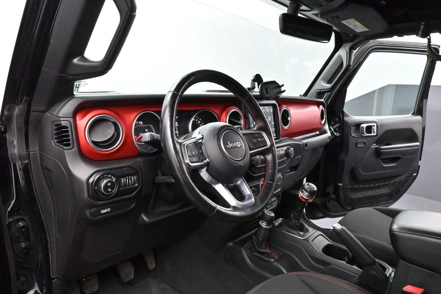 Used 2020 Jeep Gladiator Rubicon AWD/4WD image 13
