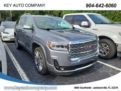 Used 2020 GMC Acadia Denali w/ Technology Package FWD image 1