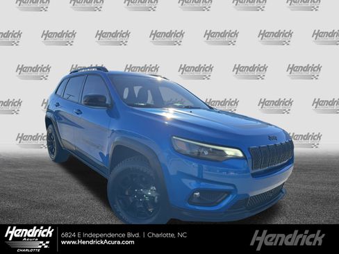 Used 2022 Jeep Cherokee Latitude image 1