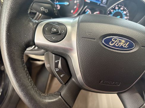 Used 2016 Ford Escape Titanium FWD image 30