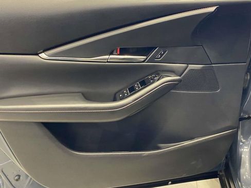 Used 2024 MAZDA CX-30 AWD 2.5 S w/ Preferred Package image 11