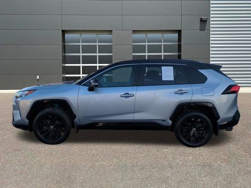 Used 2022 Toyota RAV4 XSE w/ XSE Grade Weather Package image 4