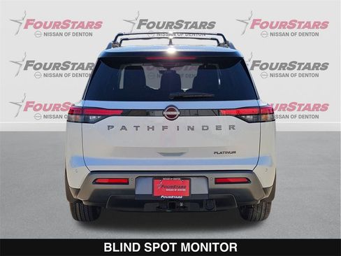 New 2026 Nissan Pathfinder Platinum image 5