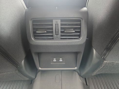 New 2026 Nissan Rogue SV FWD image 30