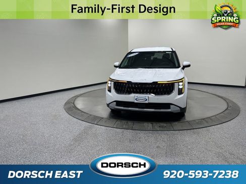 New 2026 Kia Carnival image 2