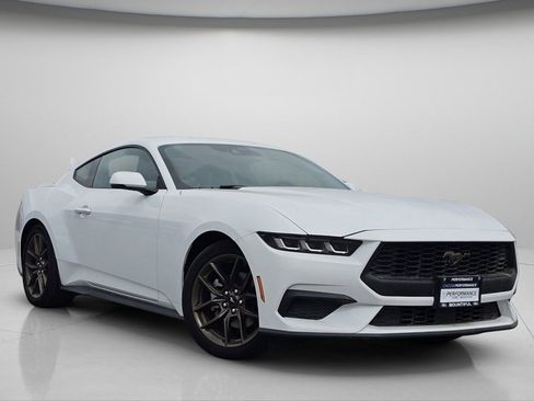 Used 2024 Ford Mustang Premium RWD image 2