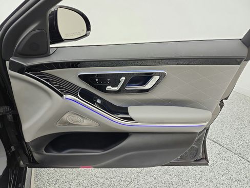 Certified 2023 Mercedes-Benz S 580 4MATIC Sedan image 21