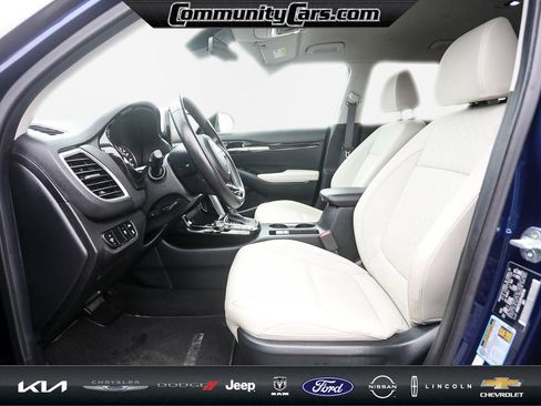 Certified 2023 Kia Seltos SX image 11
