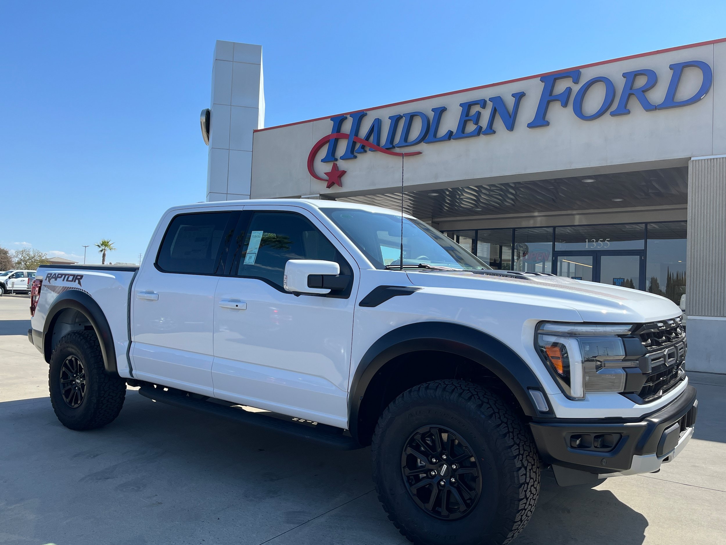 New 2026 Ford F150 Raptor AWD/4WD image 1