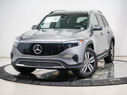 New 2025 Mercedes-Benz EQB 300 4MATIC image 1