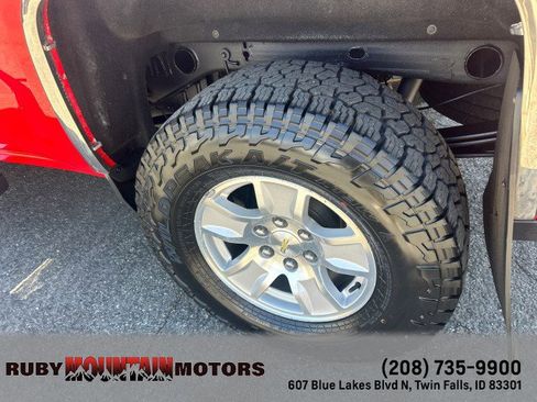 Used 2018 Chevrolet Silverado 1500 LT w/ All Star Edition image 11