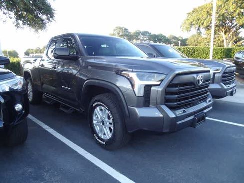 Used 2024 Toyota Tundra SR5 w/ SR5 Premium Package AWD/4WD image 4