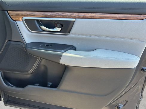 Used 2017 Honda CR-V EX image 33