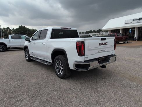 New 2026 GMC Sierra 1500 SLT w/ SLT Premium Package AWD/4WD image 3