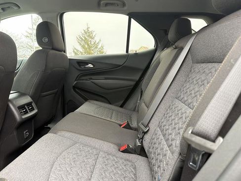 Used 2023 Chevrolet Equinox LT image 22