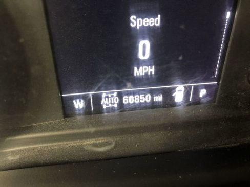 Used 2021 Chevrolet Silverado 1500 W/T w/ WT Value Package AWD/4WD image 18