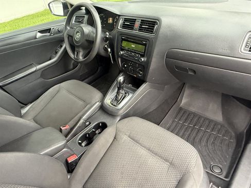 Used 2014 Volkswagen Jetta S FWD image 17