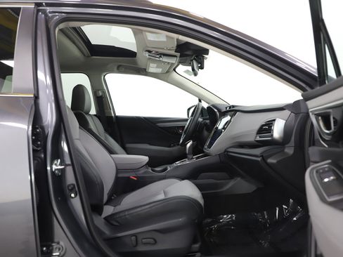 Used 2025 Subaru Outback Limited w/ Tech Package 3 image 11