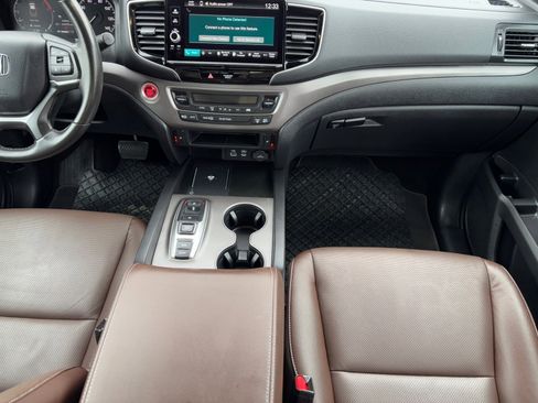 Used 2025 Honda Ridgeline RTL image 14