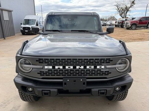 New 2025 Ford Bronco Badlands w/ Sasquatch Package image 2