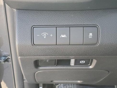 Used 2021 Hyundai Santa Fe SEL image 16