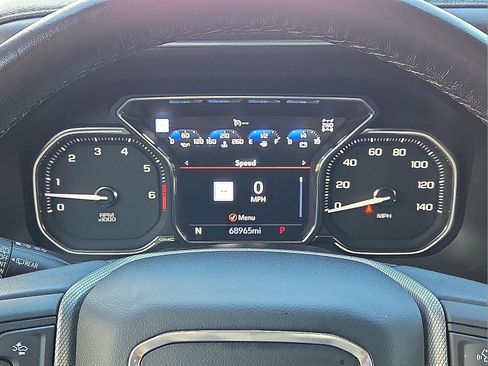 Used 2021 GMC Yukon Denali image 23