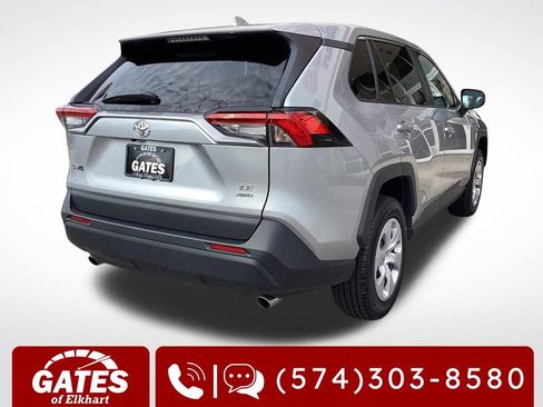 Used 2024 Toyota RAV4 LE image 10