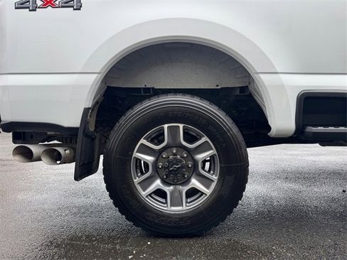 Used 2024 Ford F350 Lariat w/ Camper Package image 17