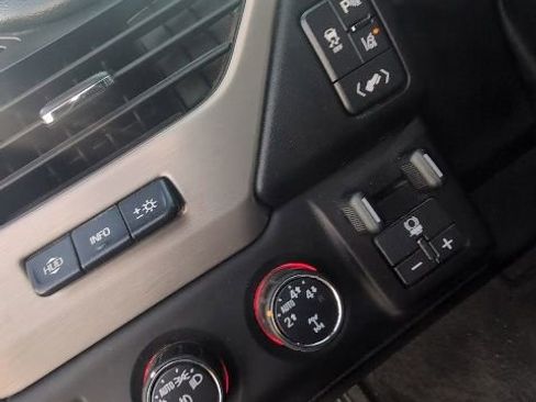 Used 2015 GMC Yukon Denali w/ Touring Package image 14