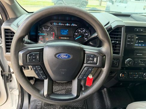 Used 2019 Ford F250 XL w/ Power Equipment Group AWD/4WD image 31