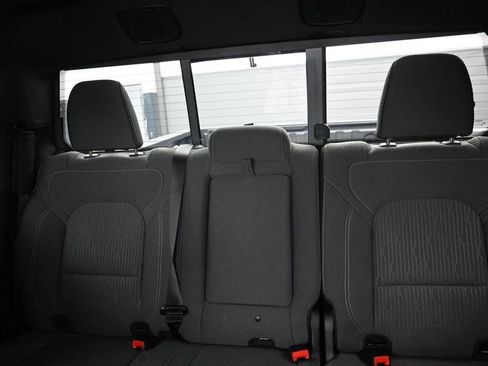 Used 2024 RAM 1500 Big Horn RWD image 17