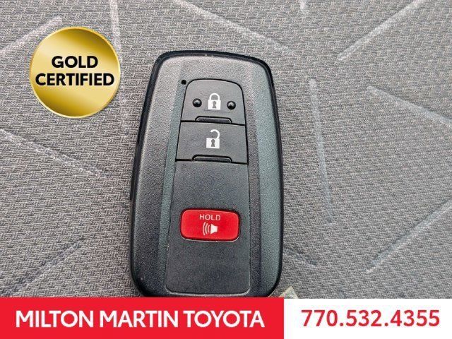 Certified 2021 Toyota RAV4 XLE w/ Convenience Package FWD image 28