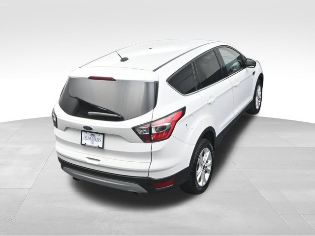 Used 2017 Ford Escape SE AWD/4WD image 16