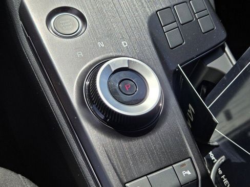 New 2026 Kia Sportage LX FWD image 14