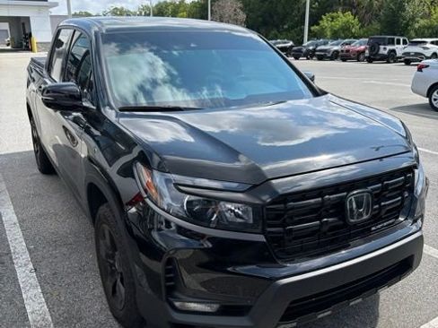 Used 2025 Honda Ridgeline Black Edition image 1