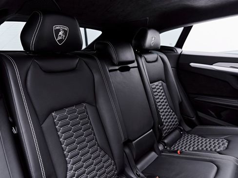 Used 2021 Lamborghini Urus AWD/4WD image 63