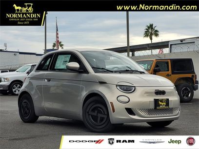 New 2025 FIAT 500 e
