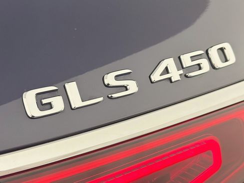 Used 2020 Mercedes-Benz GLS 450 4MATIC w/ Convenience Package image 10