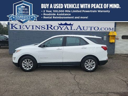 Used 2020 Chevrolet Equinox LS image 1