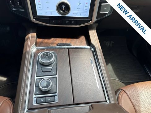 Used 2024 Ford Expedition King Ranch AWD/4WD image 31