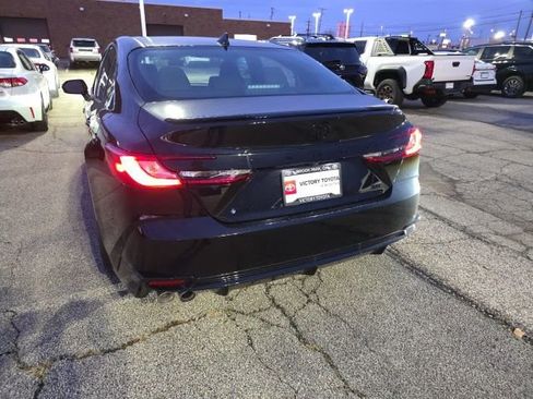 New 2026 Toyota Camry SE Nightshade image 7