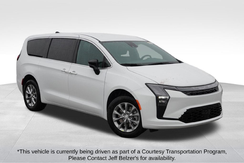 New 2027 Chrysler Pacifica Select AWD/4WD image 1