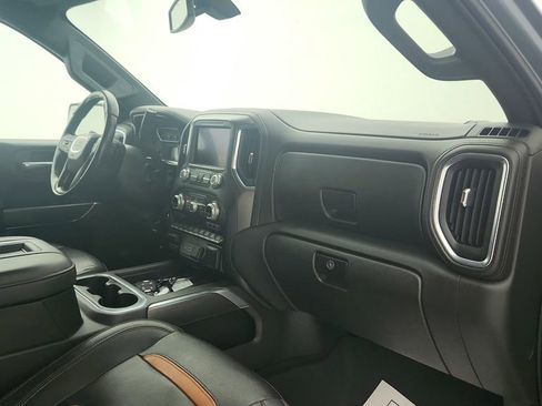 Certified 2020 GMC Sierra 1500 AT4 w/ AT4 Premium Package image 23