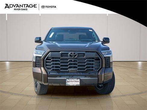 New 2025 Toyota Tundra Limited image 3